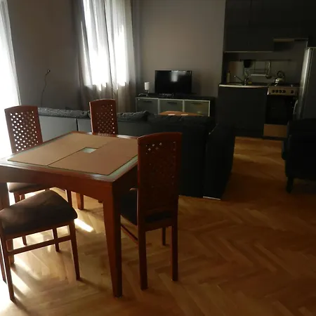 Navyblue Apartment *